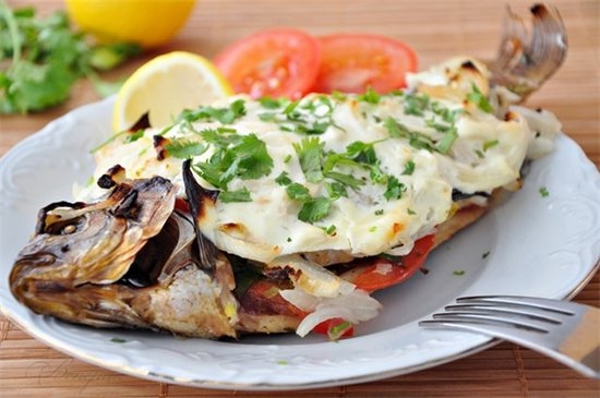 Как пожарить вкусного карася в сметане?