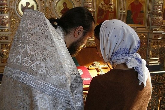 Как правильно исповедоваться, что говорить батюшке?