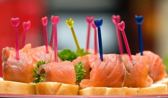 Бутерброды с красной рыбой