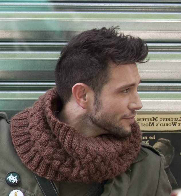 Мужской шарф-труба