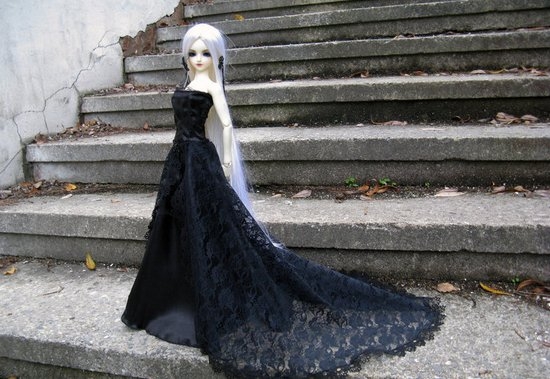 Как сшить платье для куклы своими руками