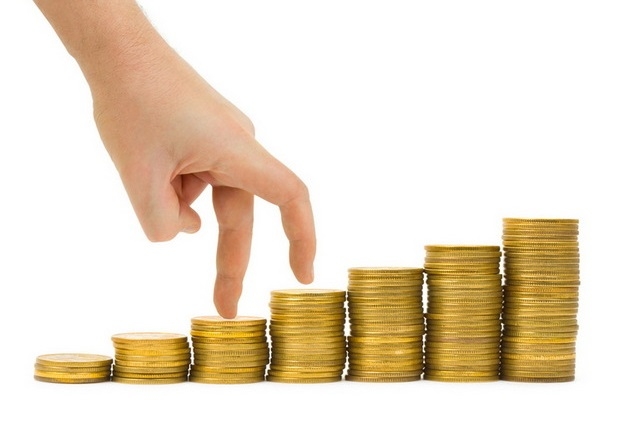 К чему чешется левая рука?