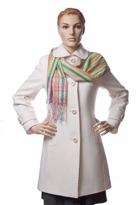 Как носить палантин с пальто?