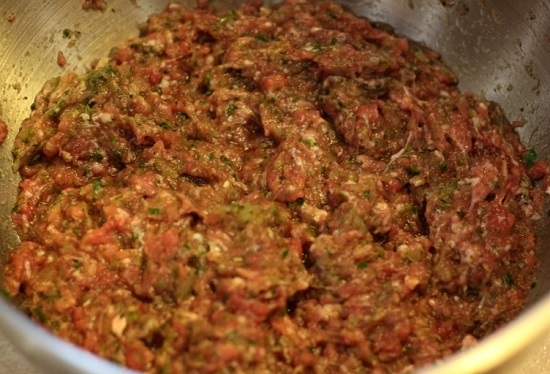 Вымешиваем фарш