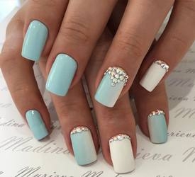 Шеллак со стразами