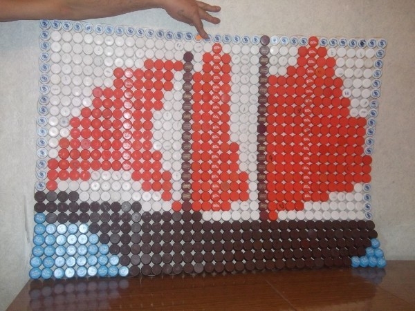 Как сделать коврик из пробок от пластиковых бутылок?