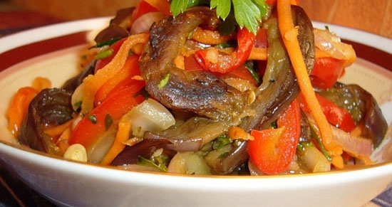 Заготовка из баклажанов по-корейски