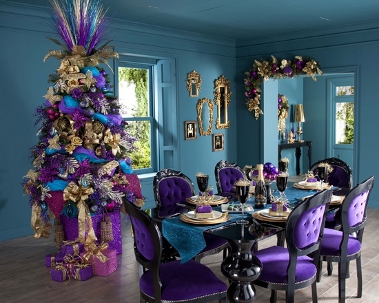 Елка, наряженная в стиле авангард