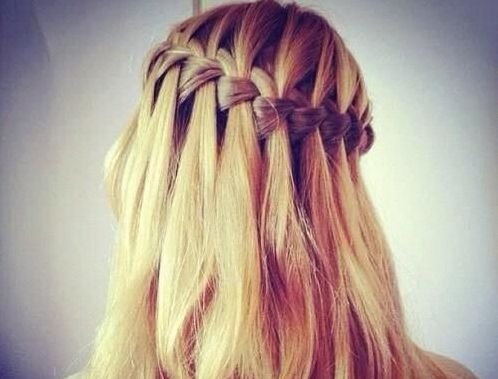 Слабозаплетенная французская коса