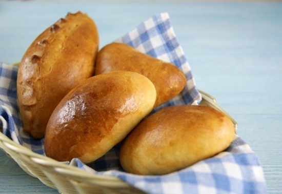 Пирожки с капустой на кефире: приготовление в духовке