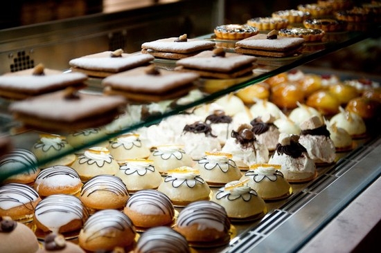 Венгерская ватрушка с творогом из слоеного теста: классический рецепт с фото