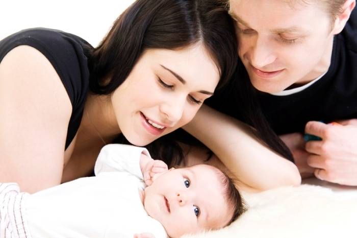 В силу различных причин новорожденный может быть прописан вместе с папой