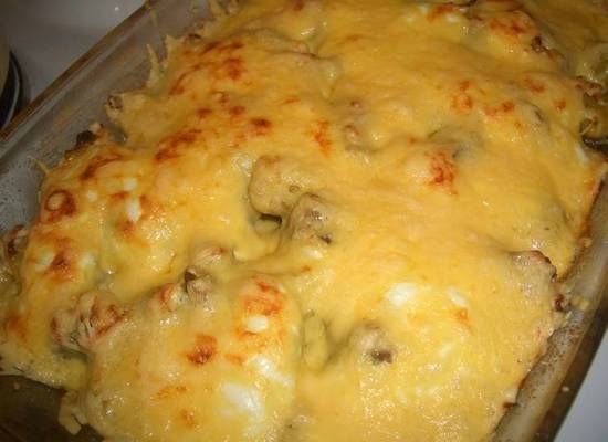 Куриная печень с картошкой в сметане