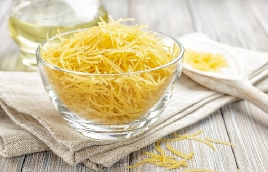 Молочный суп с вермишелью: рецепты и калорийность