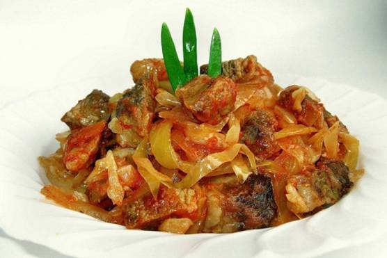 Тушеная капуста с говядиной: рецепты с фото