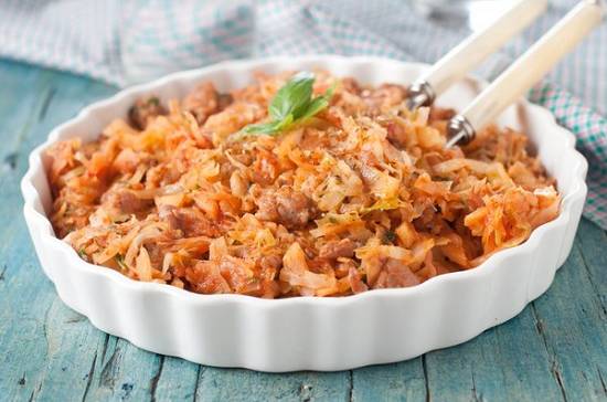 Тушеная капуста с говядиной