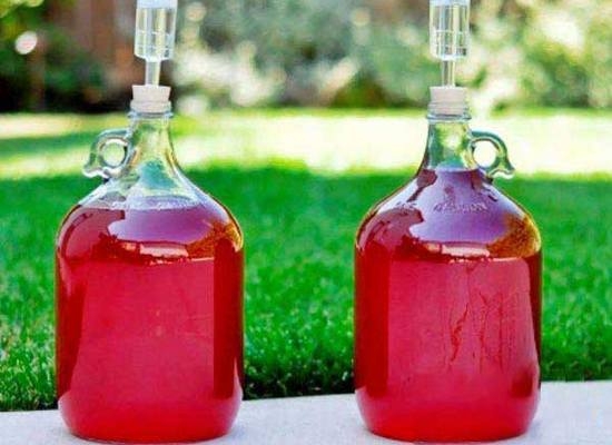 Приготовление самогона из варенья и дрожжей в домашних условиях